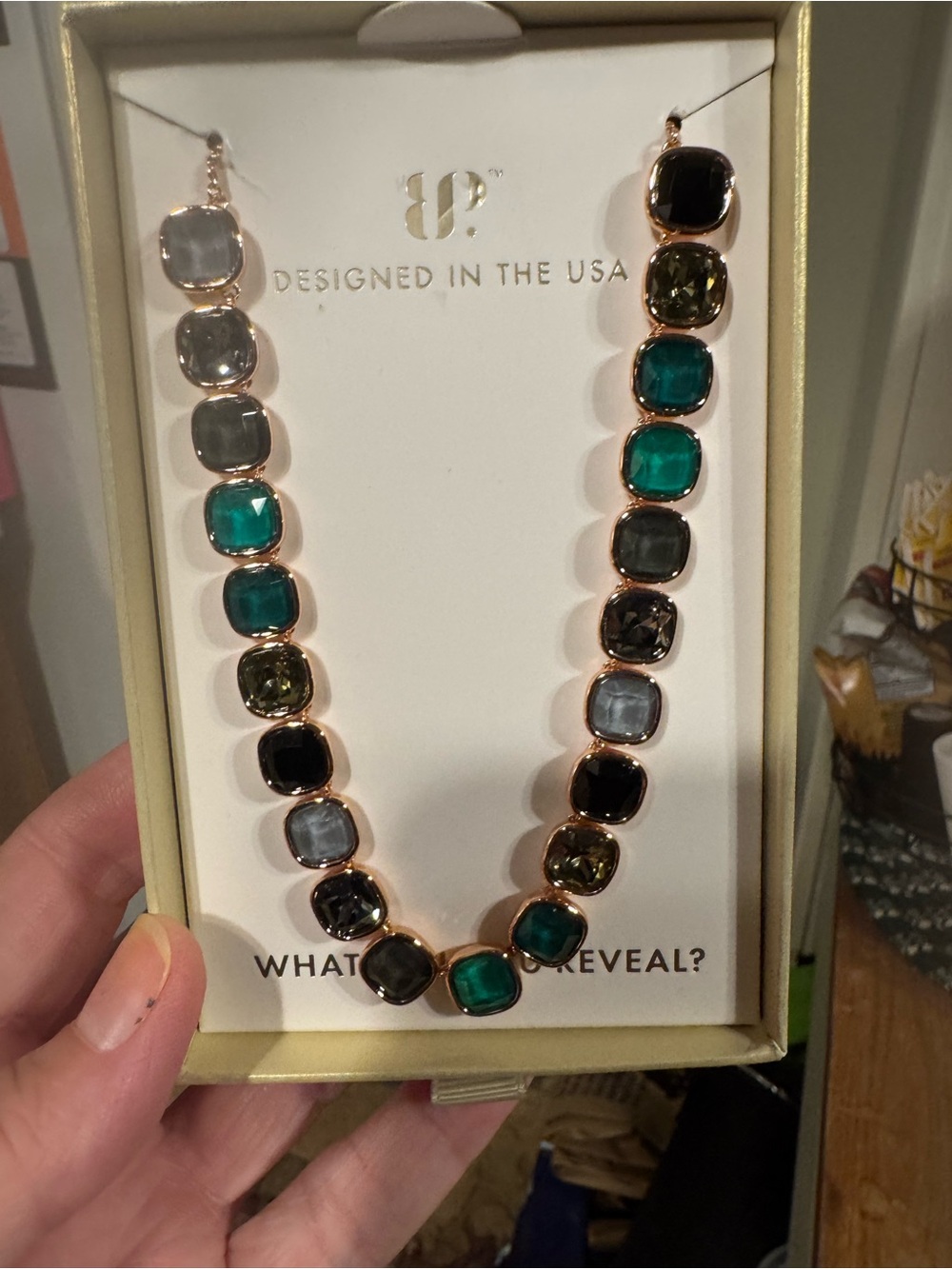 Multicolor Glass Stone Necklace in Gold-Tone Setting